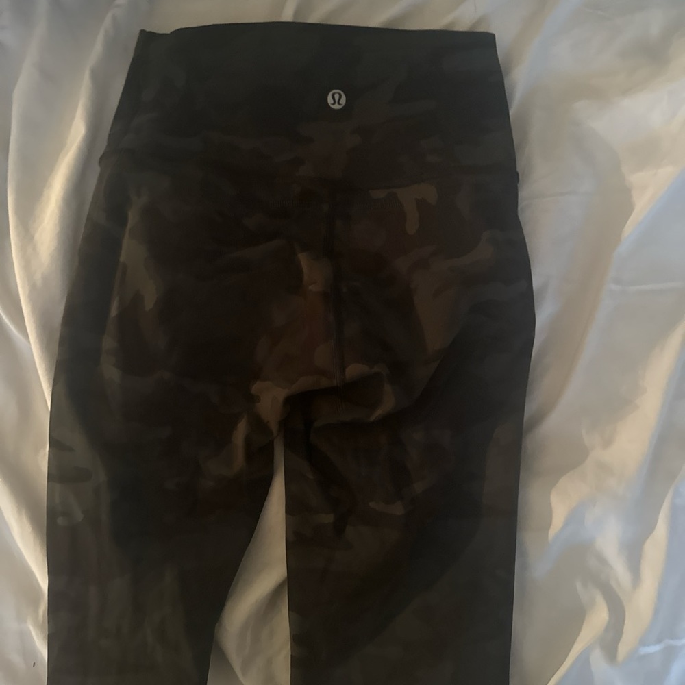 Size 2 lululemon camo leggings